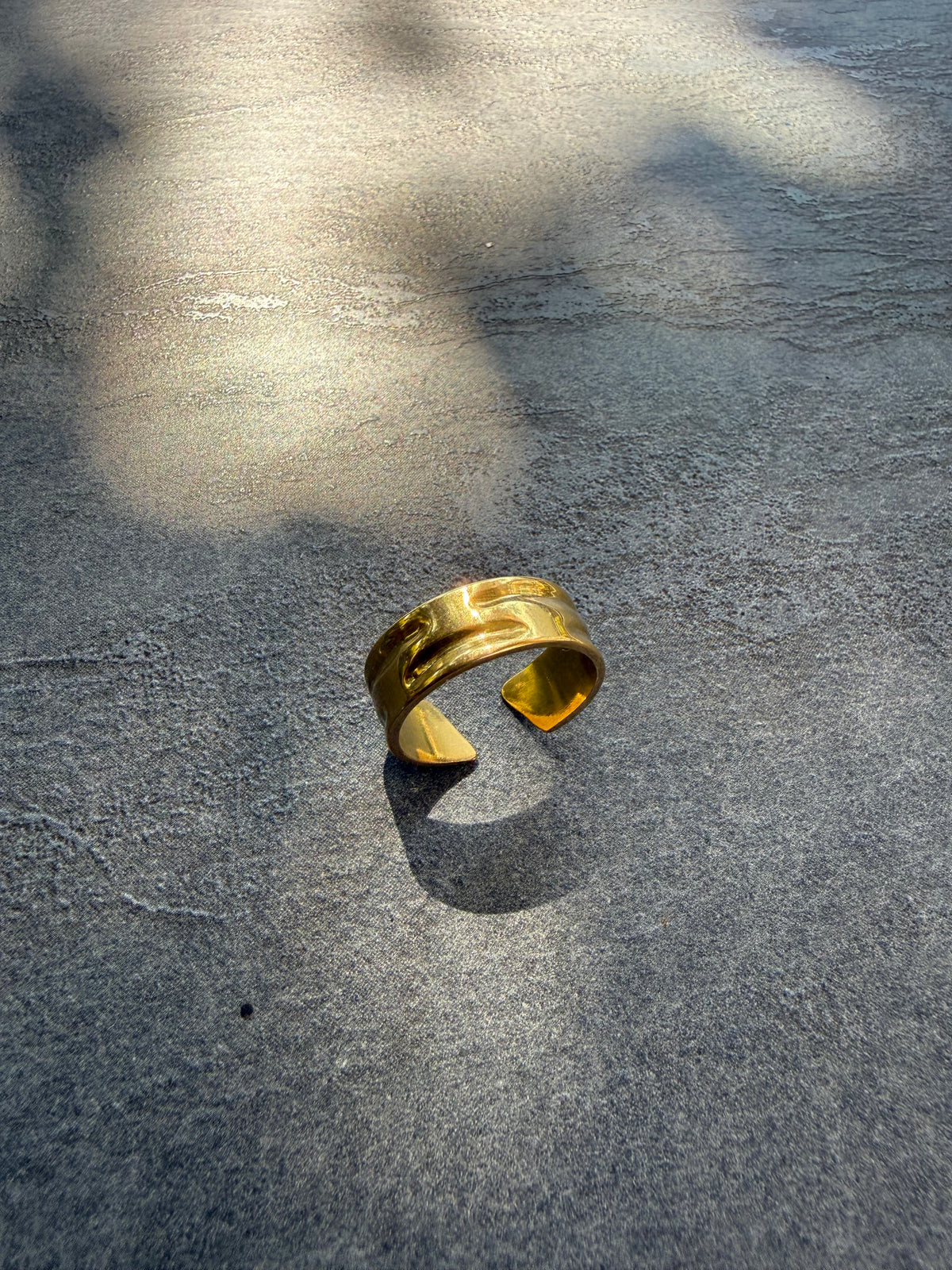 The Wave Ring