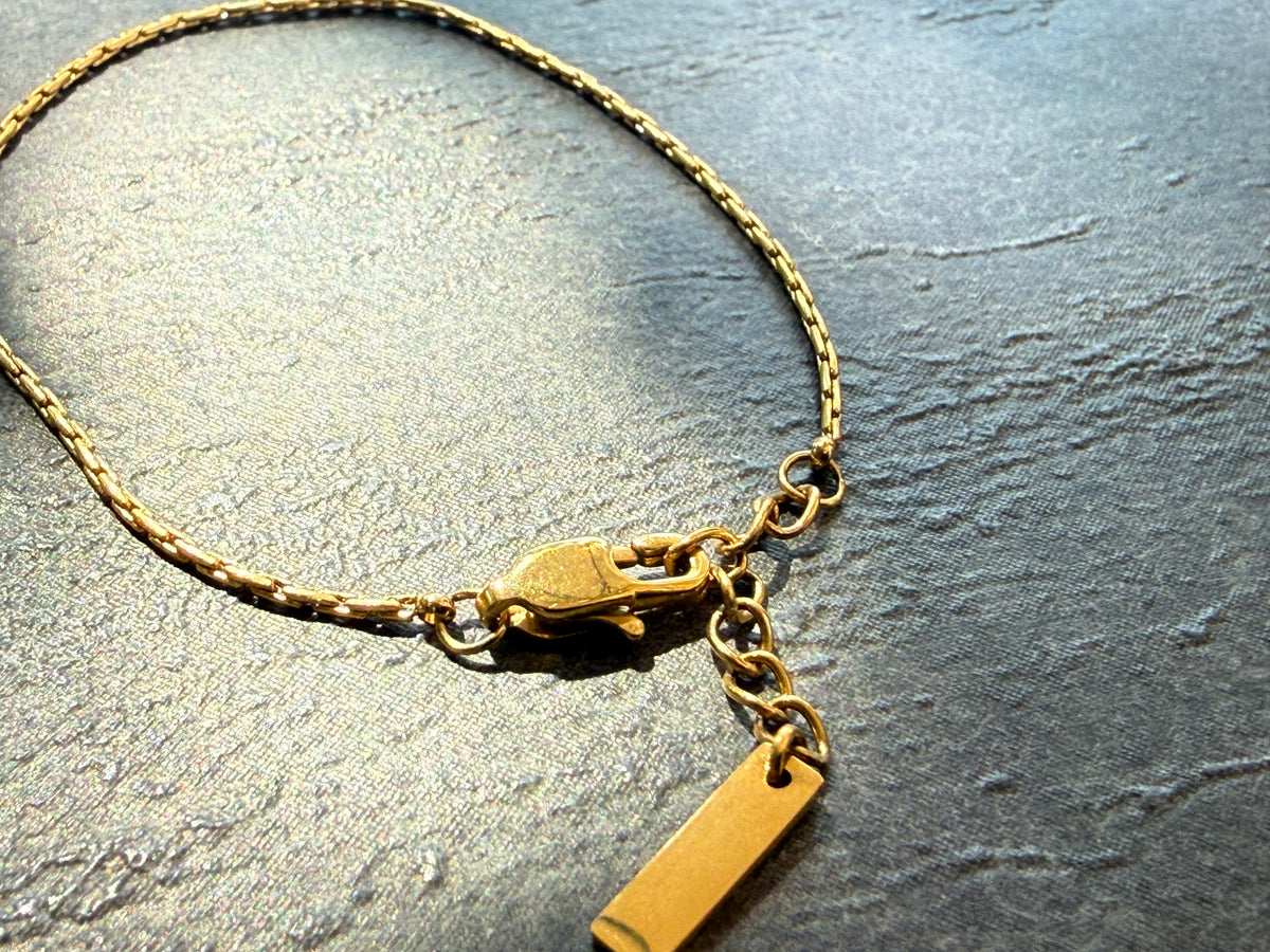 The Scale Bracelet