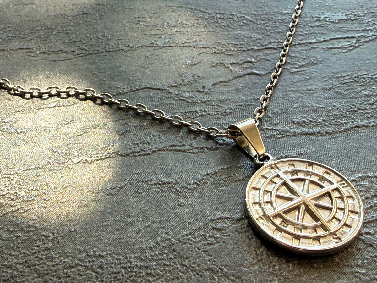 The Compass Necklace
