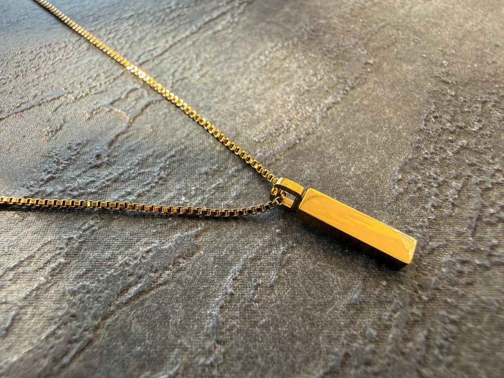 The Coffer Necklace