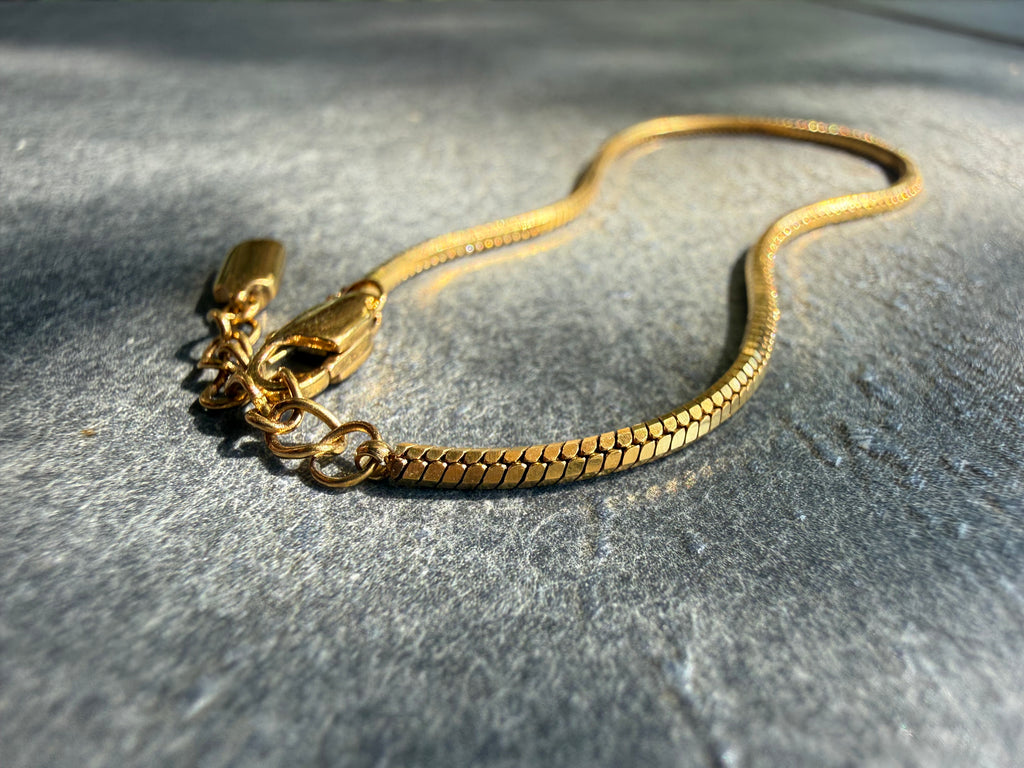 The Capstan Bracelet