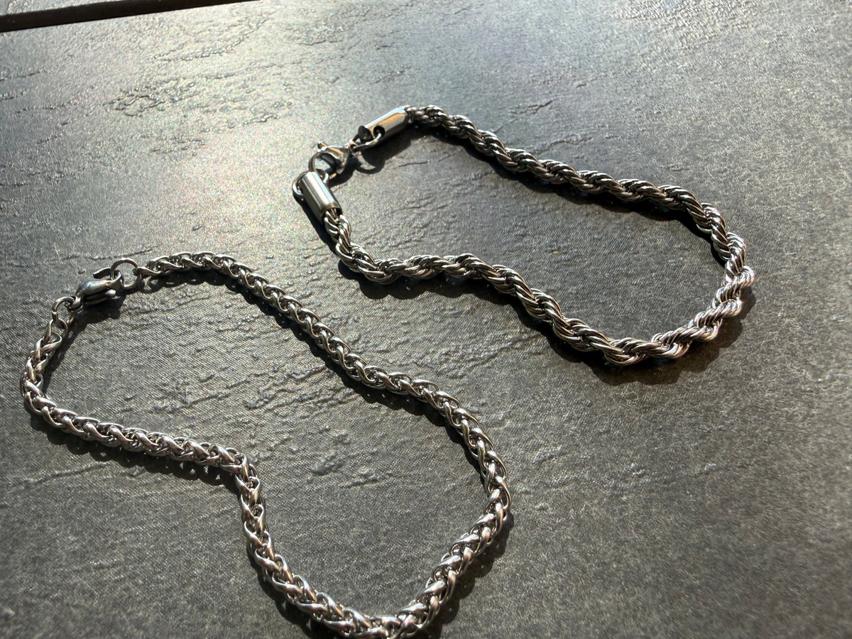 The Double Twist Bracelet